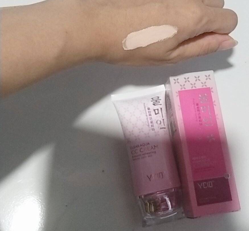 Kem nền Cc cream Y-cio của nhật