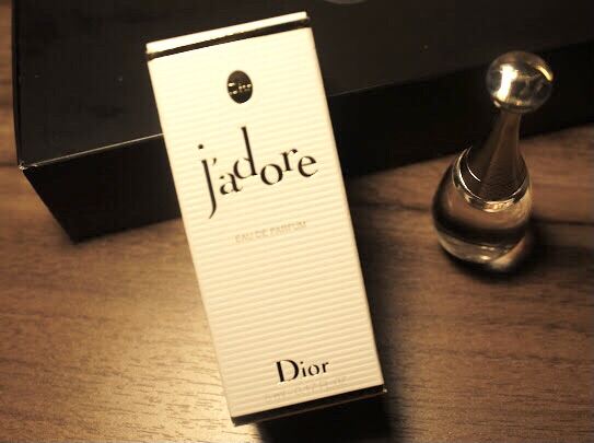 Mẫu nước hoa mini Jadore Dior EDP 5ml
