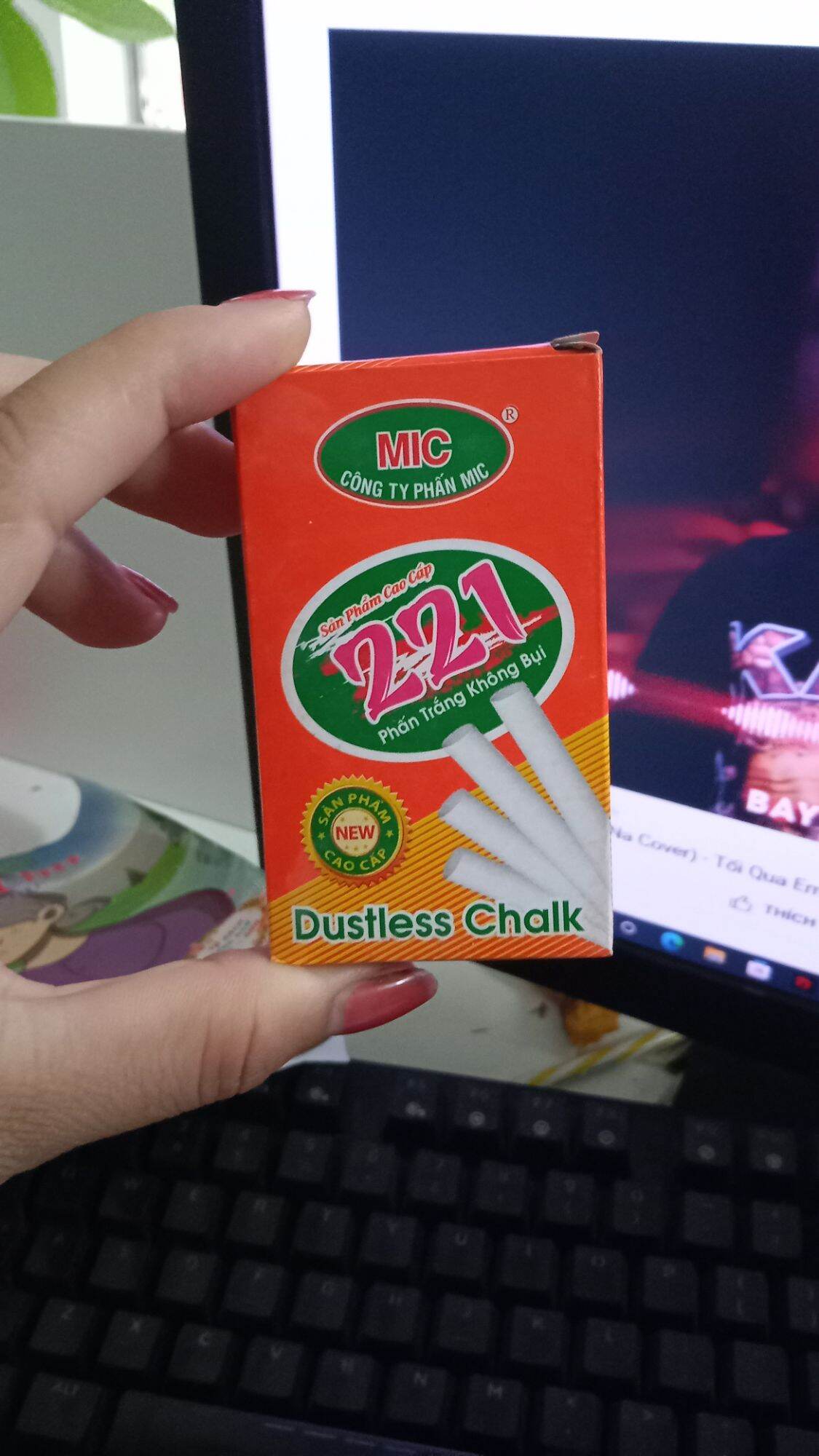 Phấn mic không bụi viết bảng hộp 10viên trắng