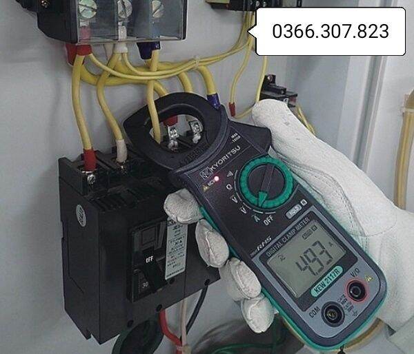 [Hcm]Kyoritsu 2117R Ac Current Clamp Meter (1000A 600V)