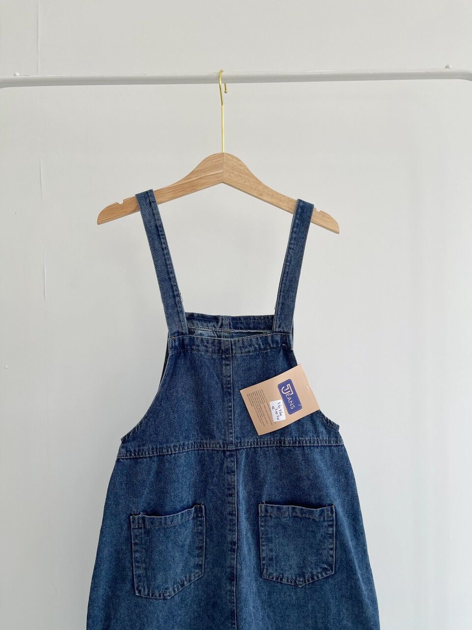 (ảnh thật, hoả tốc) 🌱 new in - Yếm jean túi hộp 🥑