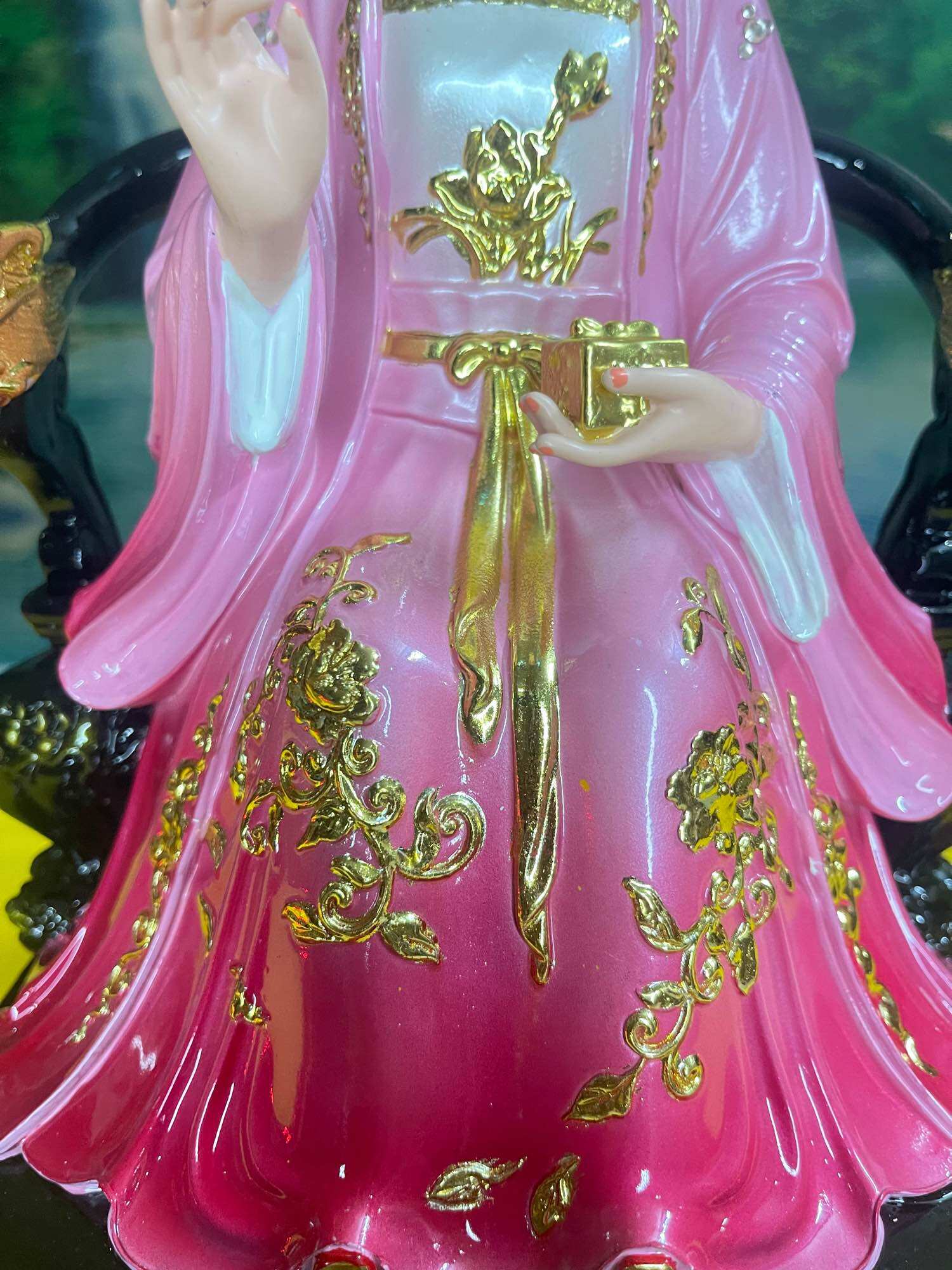 Tượng Tổ Cô