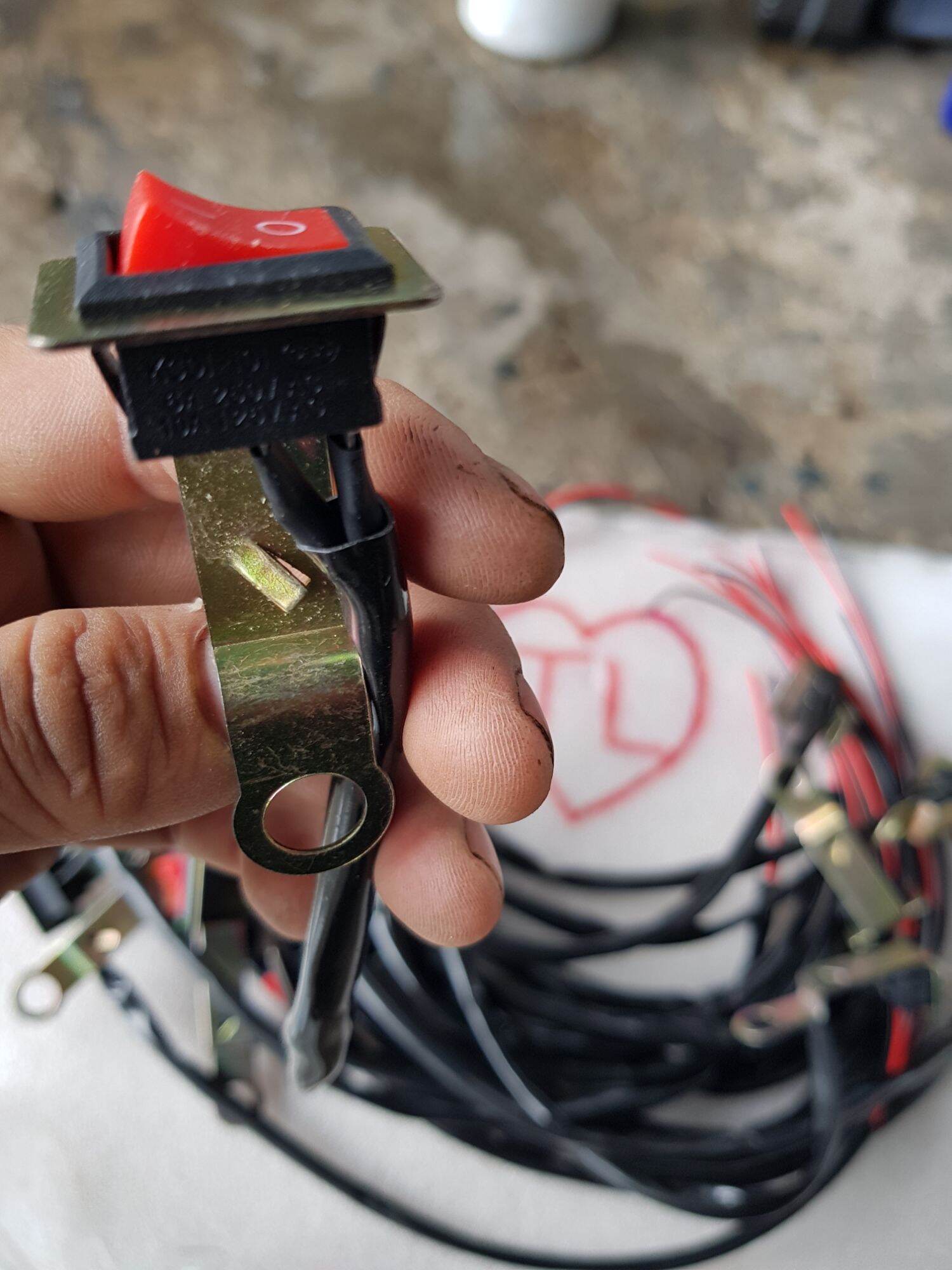 Công tắc chế độ đèn xe máy