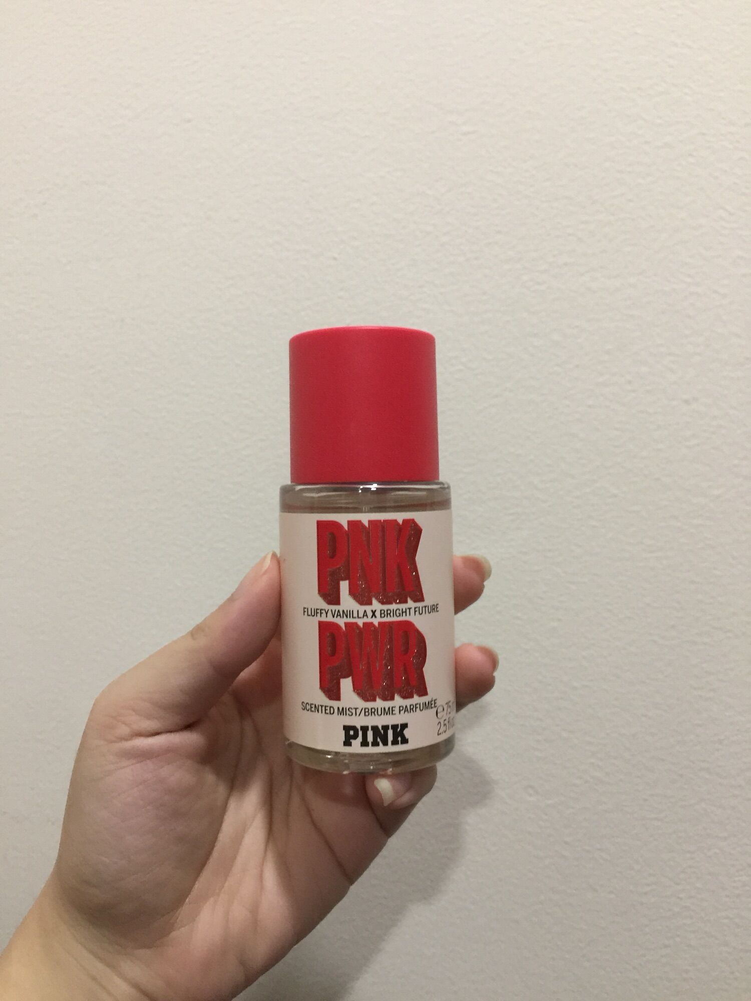 Xịt thơm vs pink body mist pnk pwr 75ml