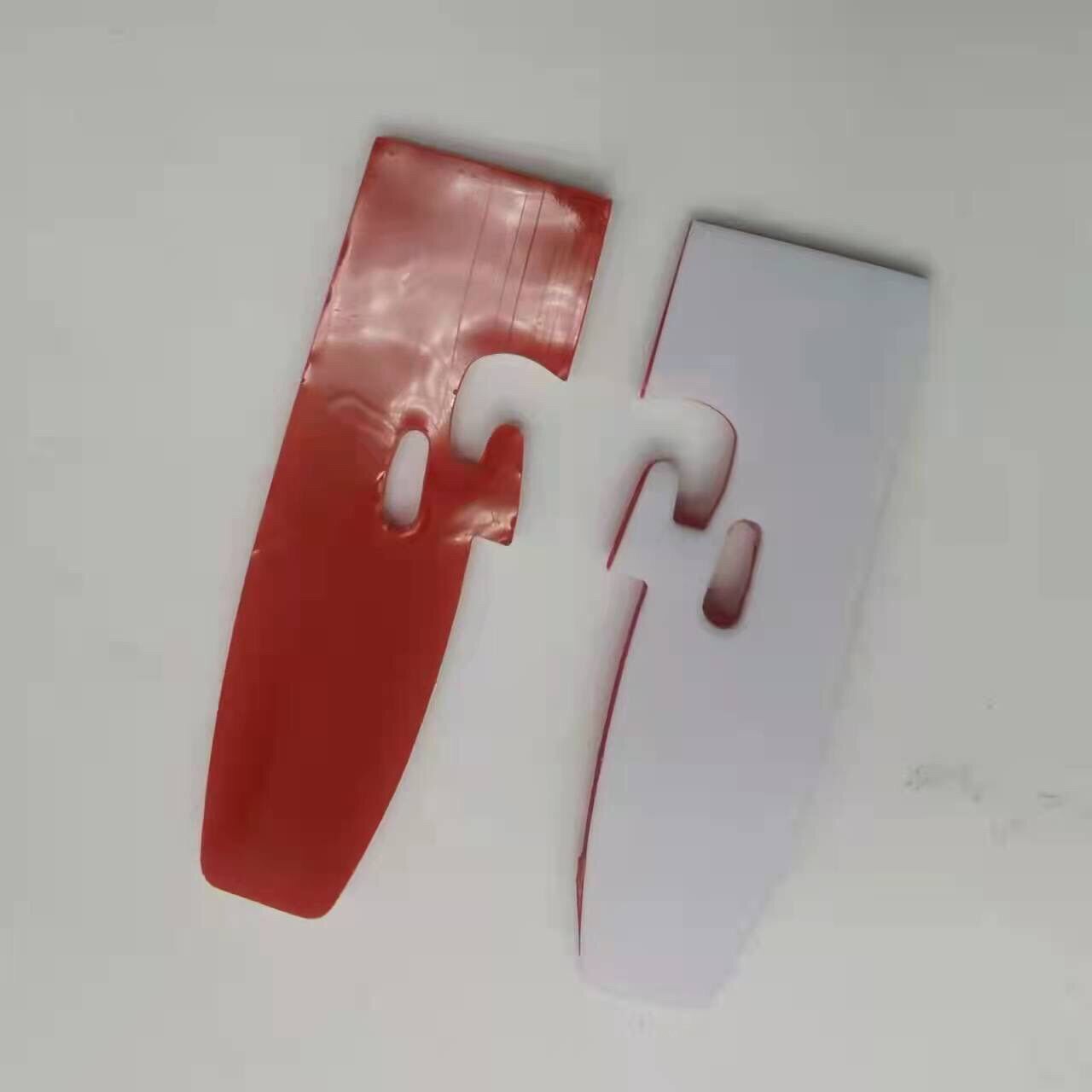 Nhựa dán đế chân vịt vắt sổ 4 ống