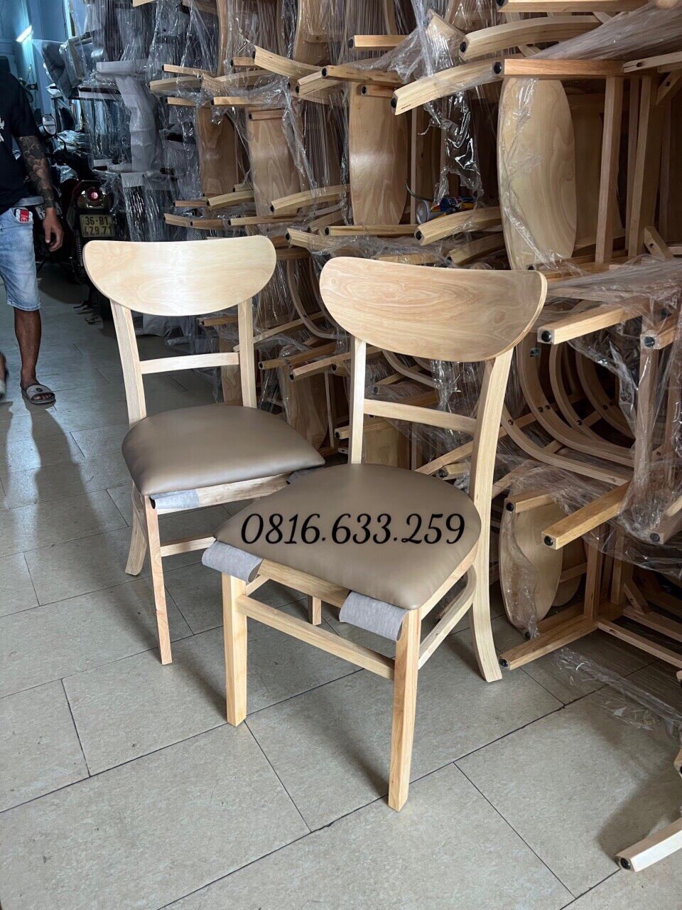Ghế cabin mặt trăng thanh lý