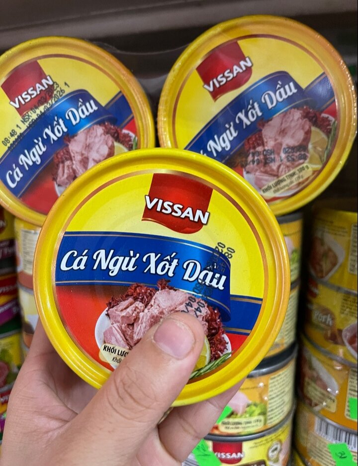 Cá ngừ xốt dầu lon in vissan hộp 170g