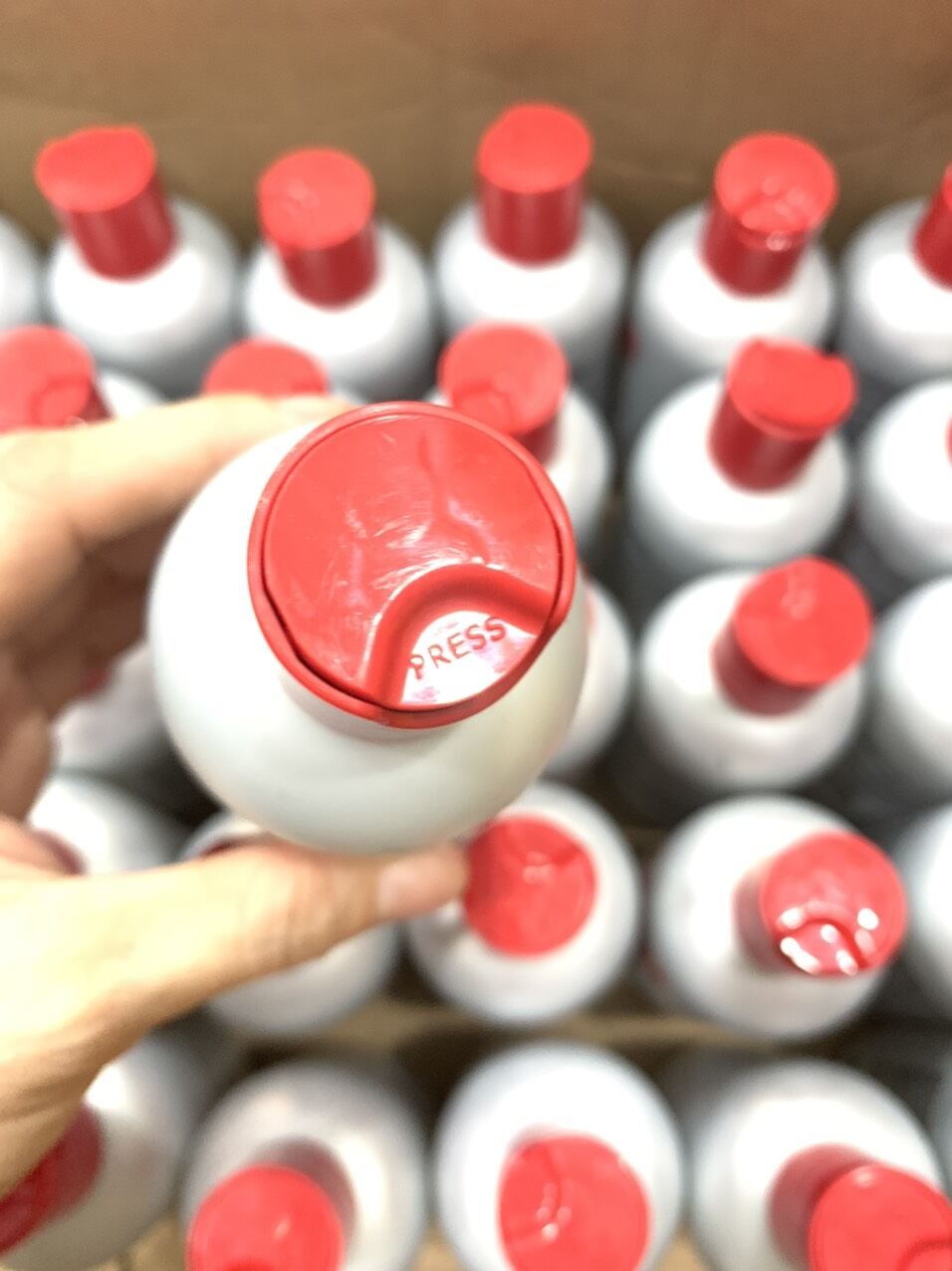 DƯỠNG TÓC 𝐂𝐇𝐈 𝐒𝐈𝐋𝐊 𝐈𝐍𝐅𝐔𝐒𝐈𝐎𝐍 𝐒𝐈𝐋𝐊 RECONSTRUCTING COMPLEX 177ml