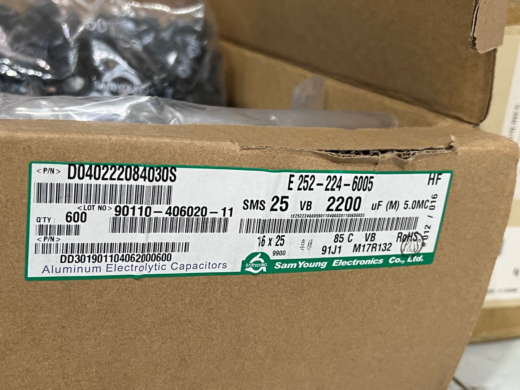 SET 10 TỤ SAMYOUNG ( 25V/2200UF  16x25mm )