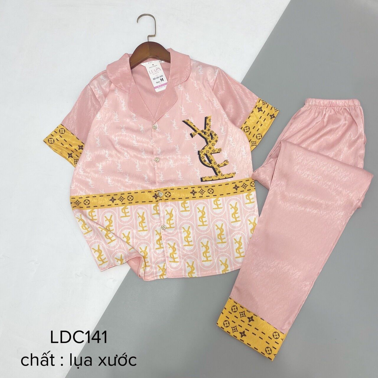 Bộ đồ ngủ cộc dài chất lụa mango chất mềm, mịn, thoáng mát