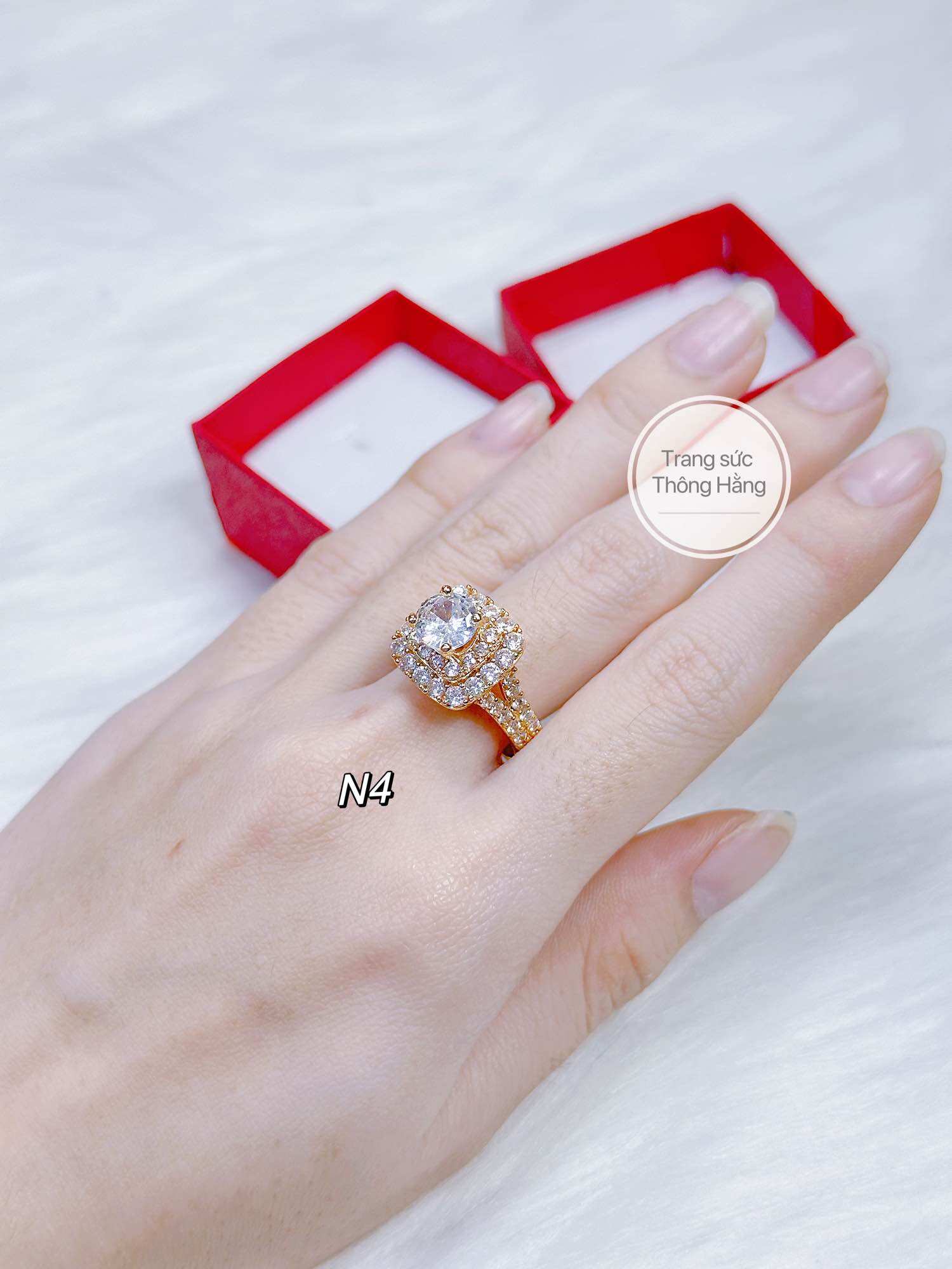 Nhẫn đồng màu miền tây mẫu vuông N4