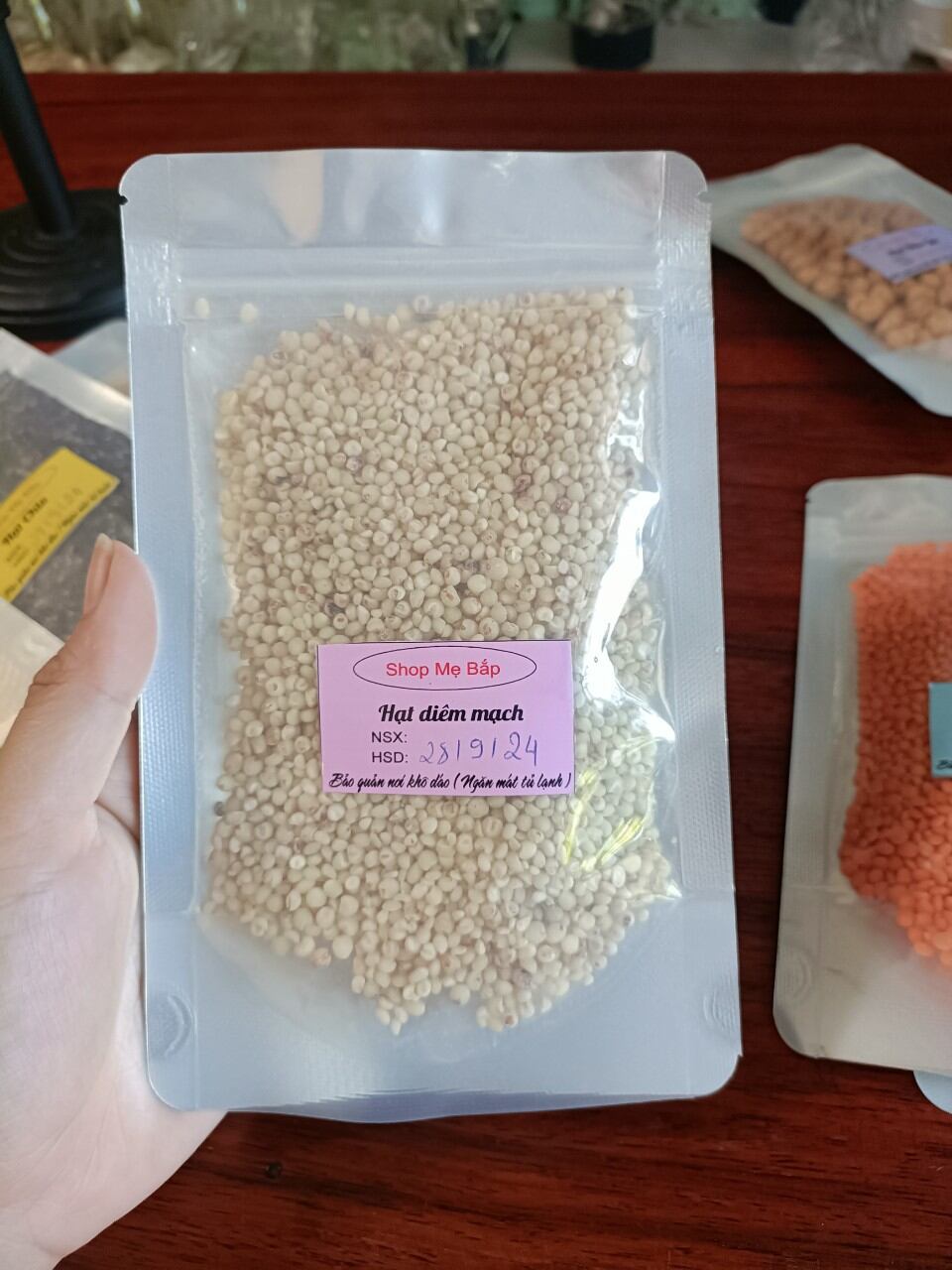 Hạt ăn dặm hữu cơ cho bé tách lẻ 100g