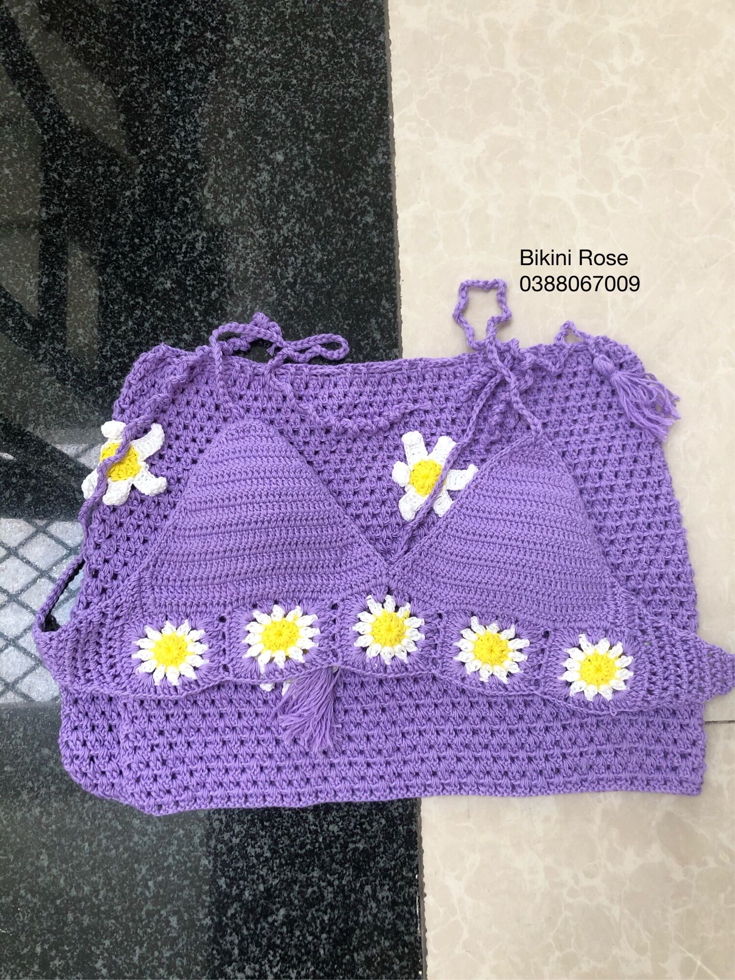 Bikini len móc kèm khăn