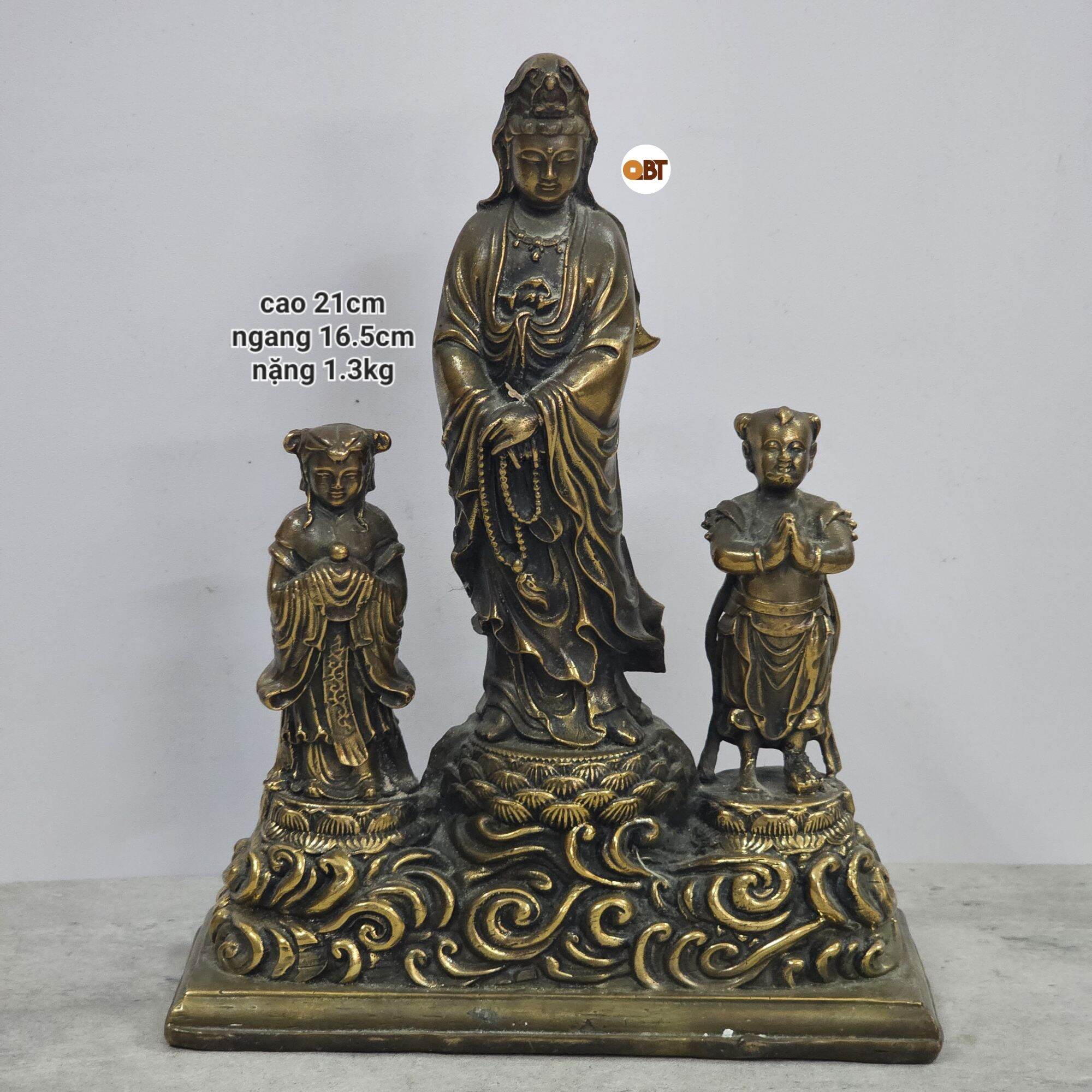 Phật bà quan âm và tiểu linh đồng bằng đồng