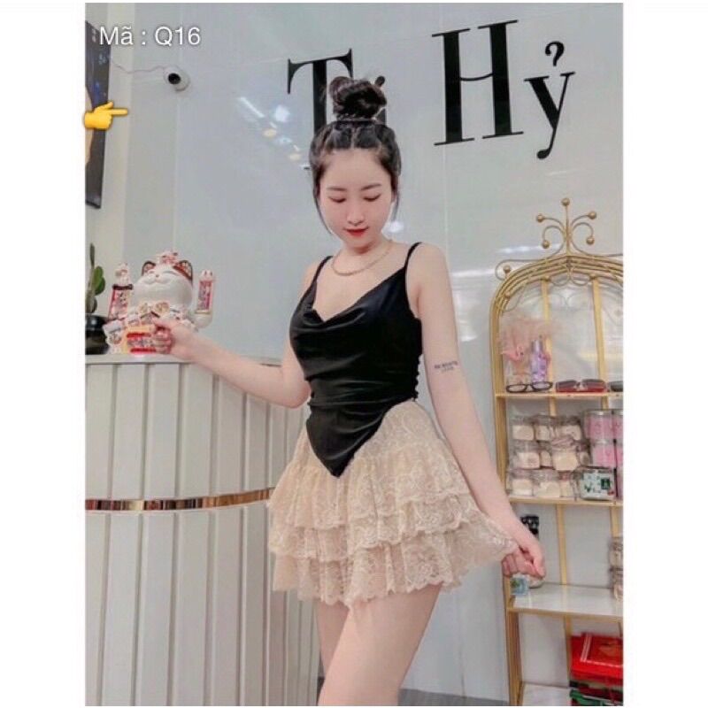 Chân váy ren tầng có lót trong