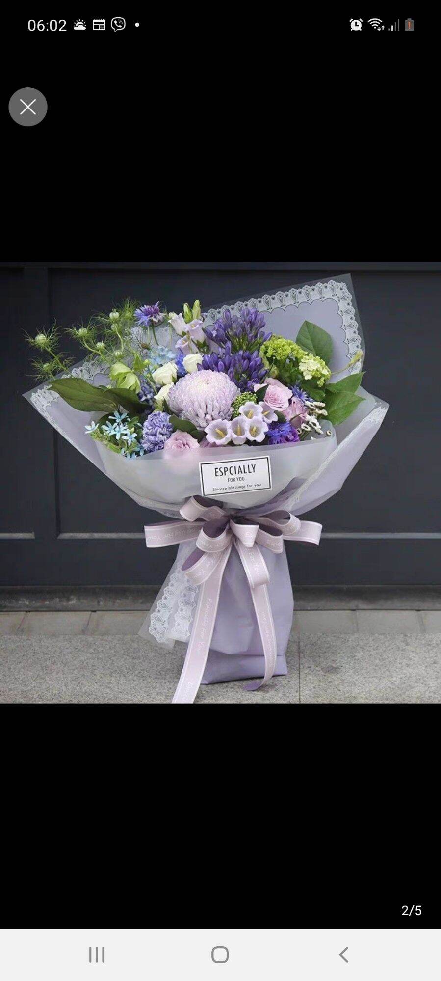 giấy bó hoa viền ren