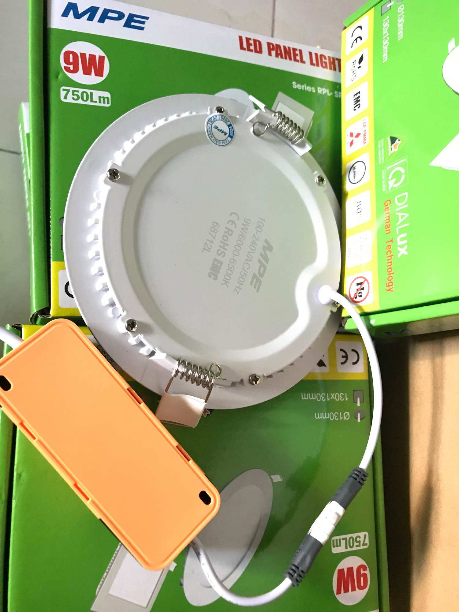 Đèn âm trần 9W MPE