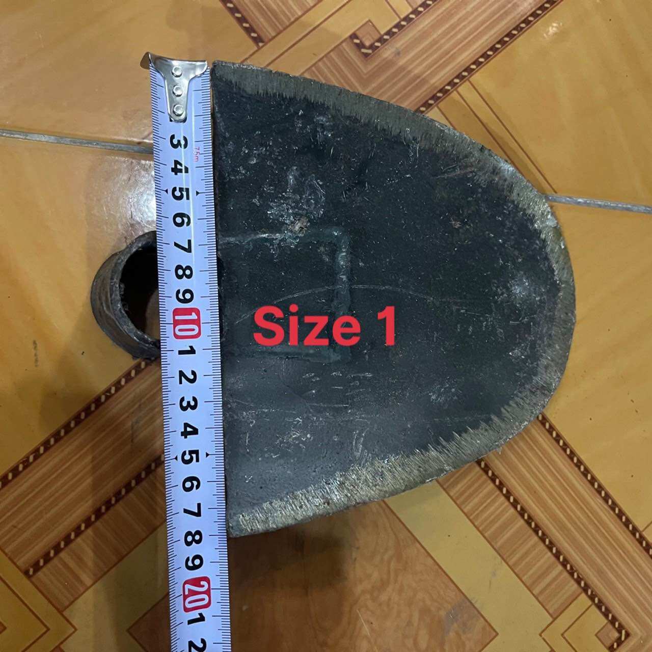 Lưỡi cuốc đất, lưỡi cuốc làm vườn đủ size làm từ thép dày dặn