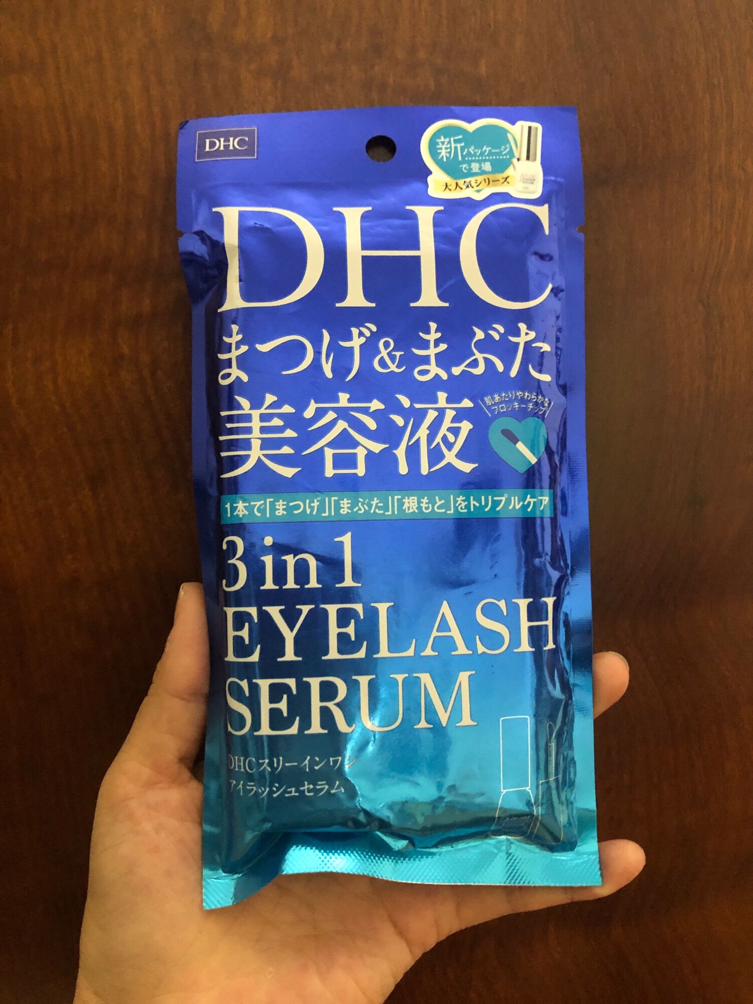 Dưỡng Mi DHC Eyelash Tonic 6.5ml Tinh chất dưỡng lông mi cong dài mượt Nhật Bản