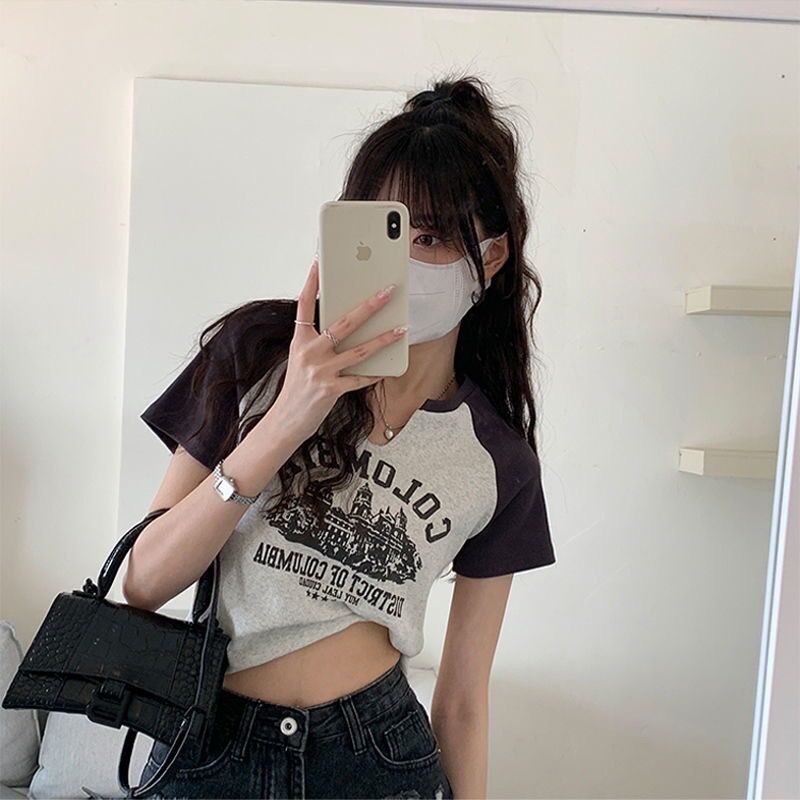 Áo kiểu chữ colom croptop BG