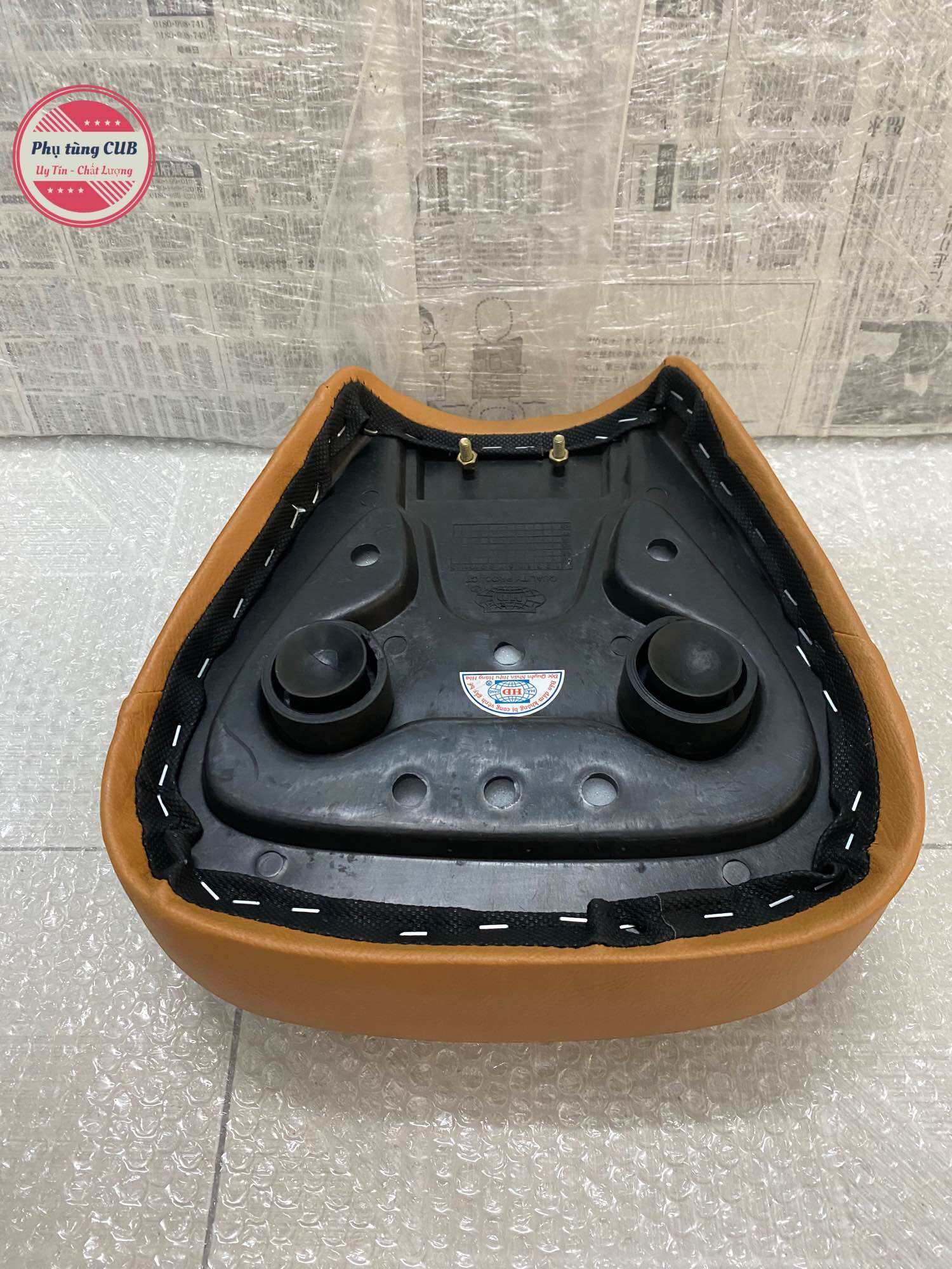 Yên trước xe MD hàng VN