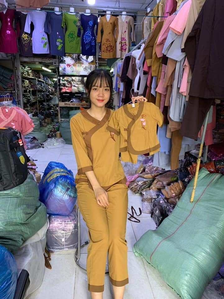 Đồ Lam đi chùa - mẫu tim phối bé gái