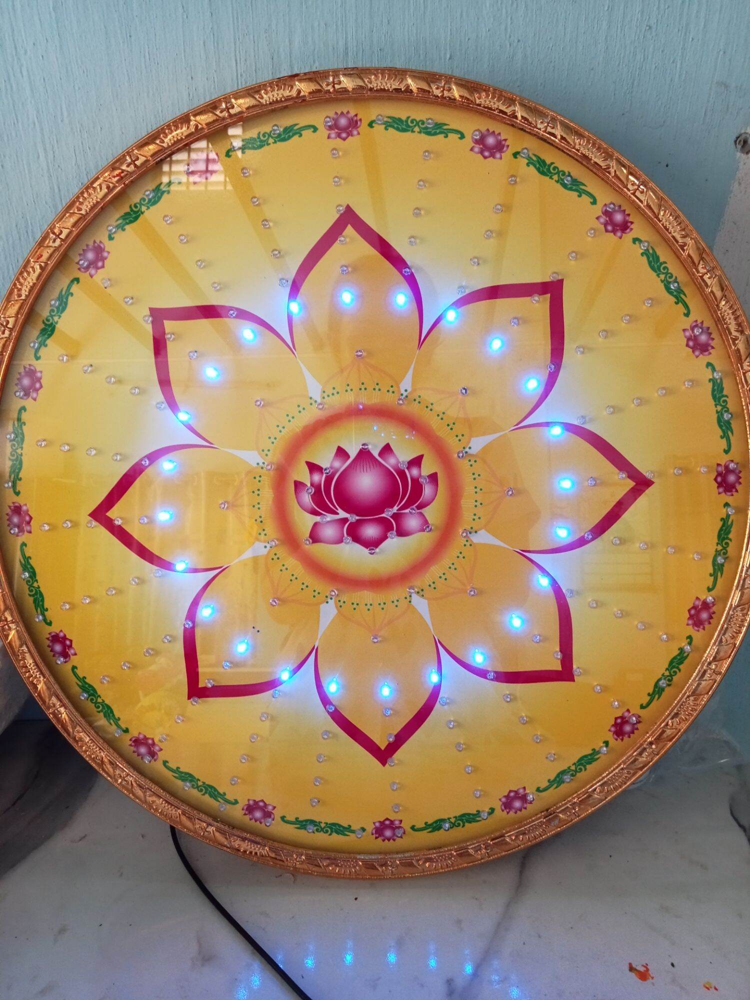 Hào quang led siêu sáng kích thước 22cm . hình hoa sen