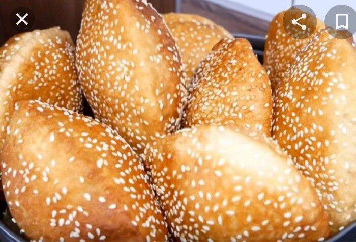 Combo làm bánh tiêu gồm đủ bột mì,men khô,vừng rang vanni.45.000đ