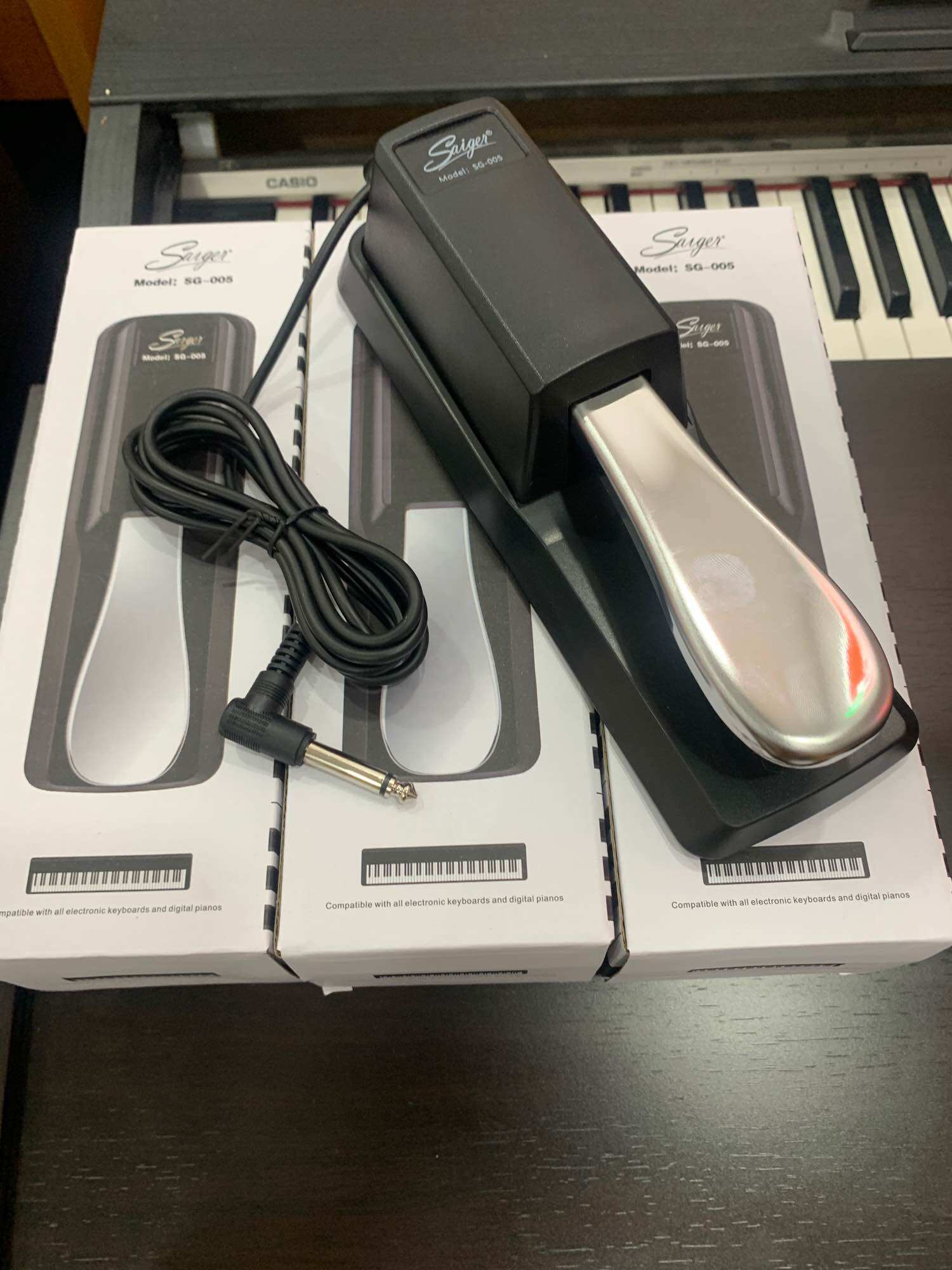Pedal mỏ vịt cho đàn Organ, Piano - Saiger 005