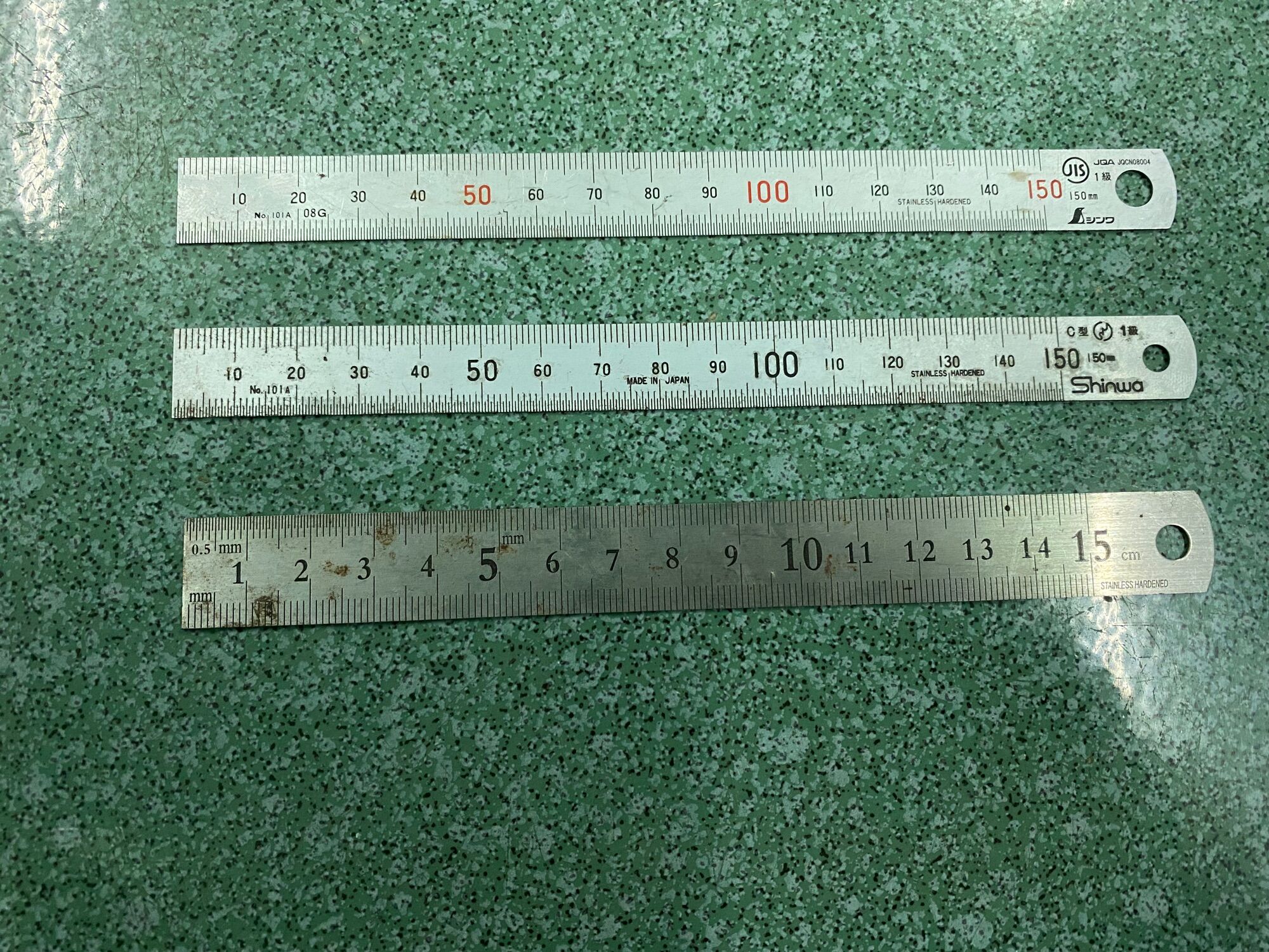 Thước lá Shinwa 15cm.