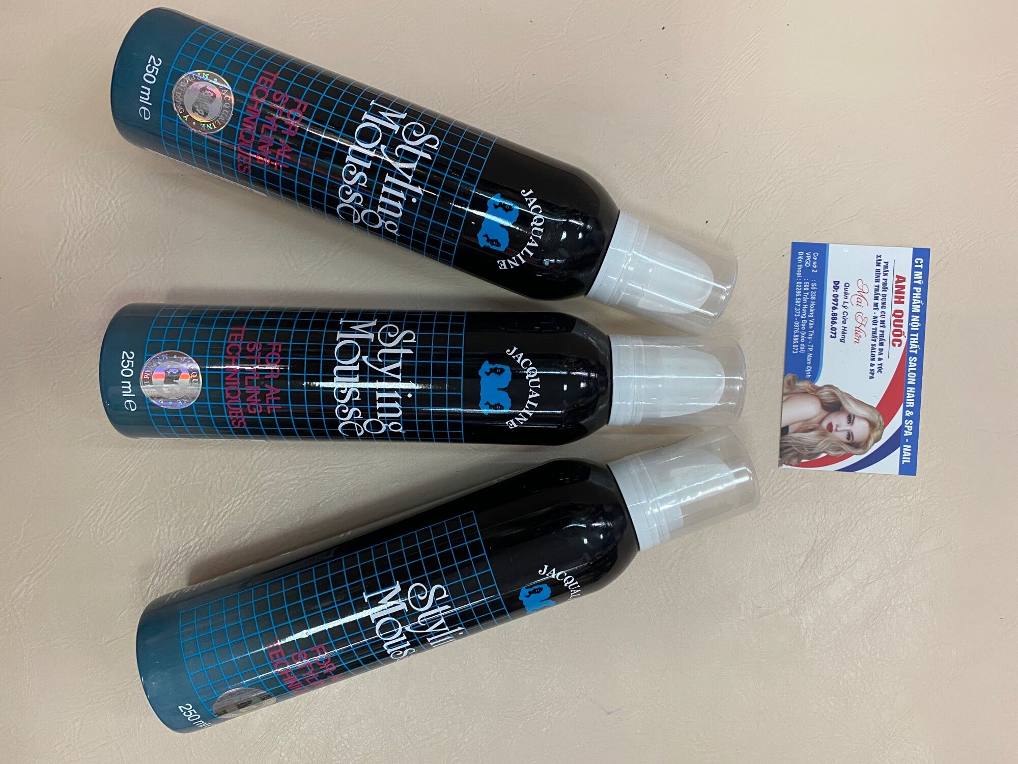 Bọt tạo kiểu tóc Styling Mousse
