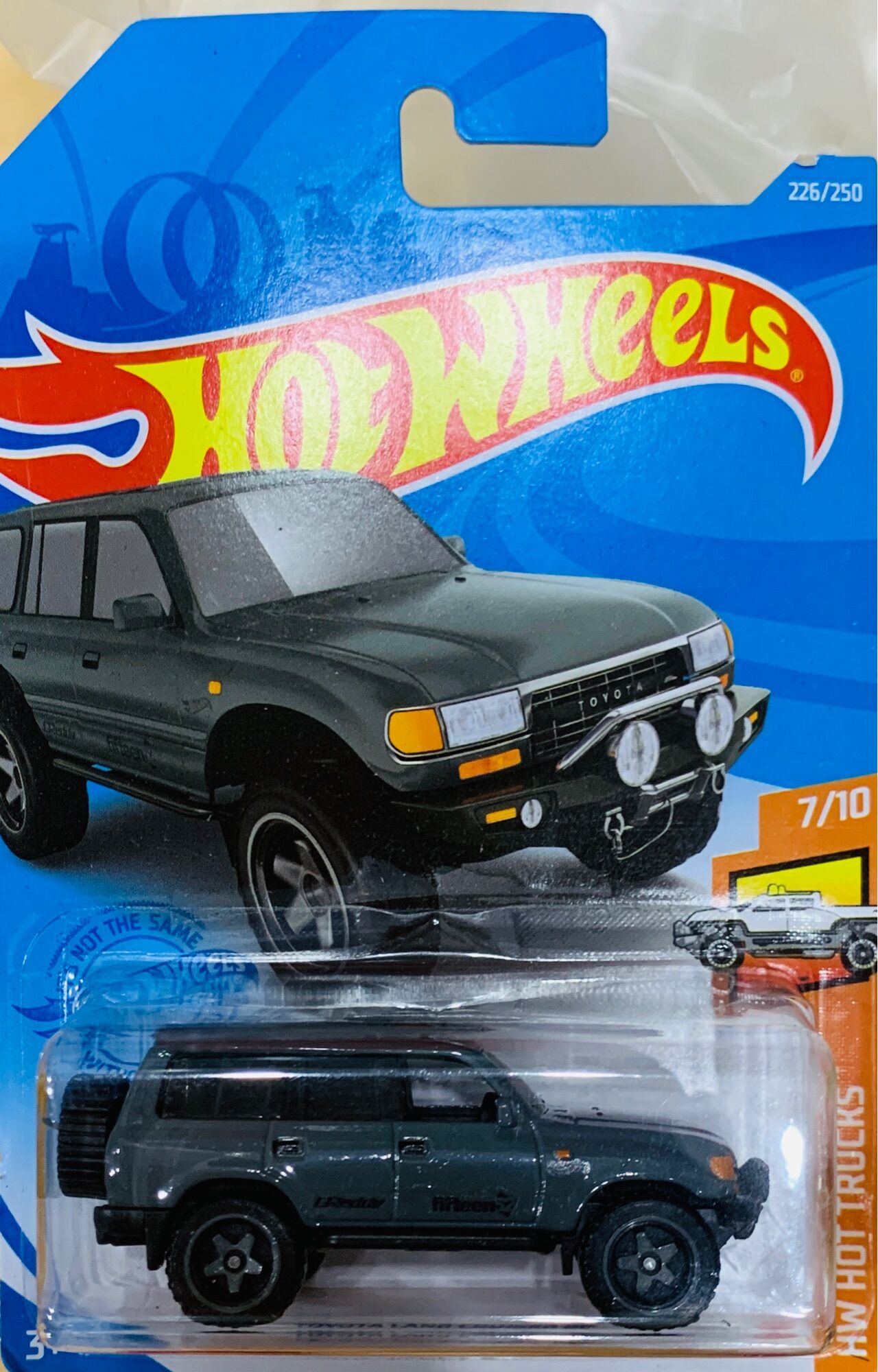 Hobby Store xe mô hình Hot Wheels Toyota LandCruiser