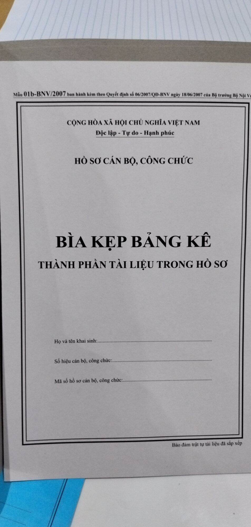 Hồ sơ cán bộ công chức / hồ sơ công chức