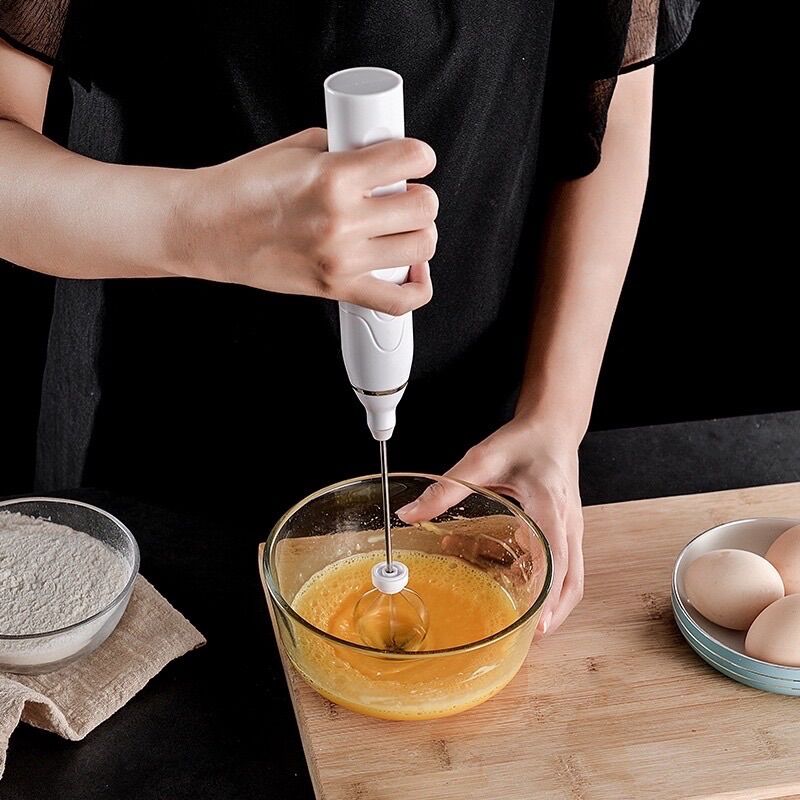 Máy tạo bọt cà phê, đánh trứng sạc điện