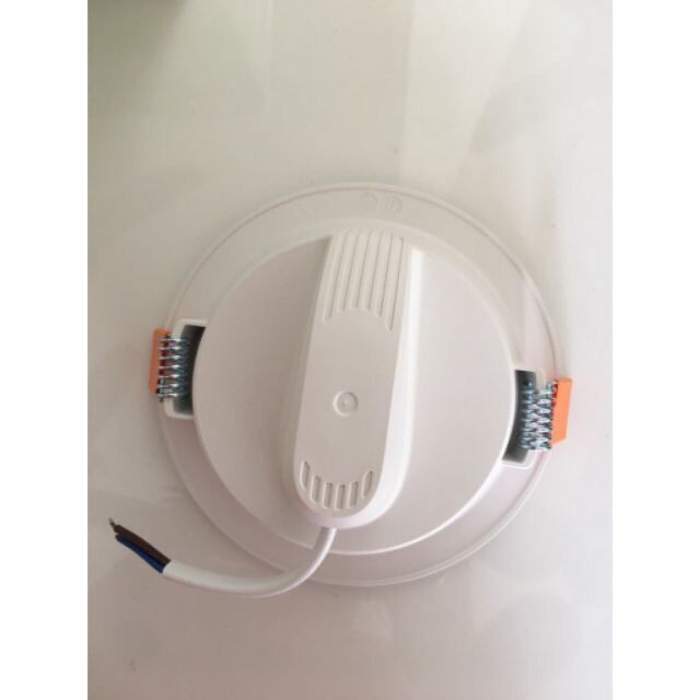 Bóng Âm Trần 9W MPE (ánh sáng trắng)