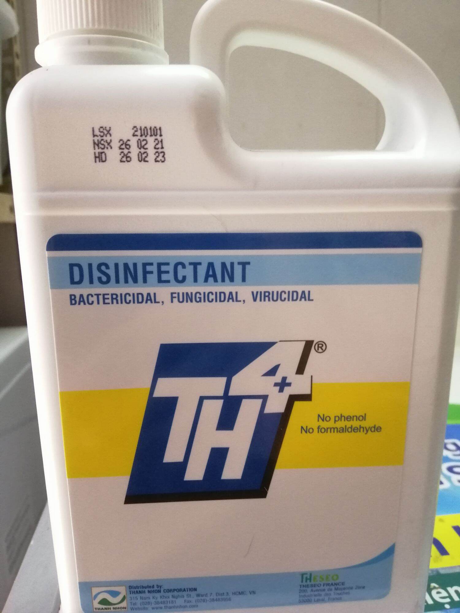 TH4 Thuốc sát trùng chuồng trại TH4 1000ml. Diệt khuẩn, diệt nấm, diệt virus