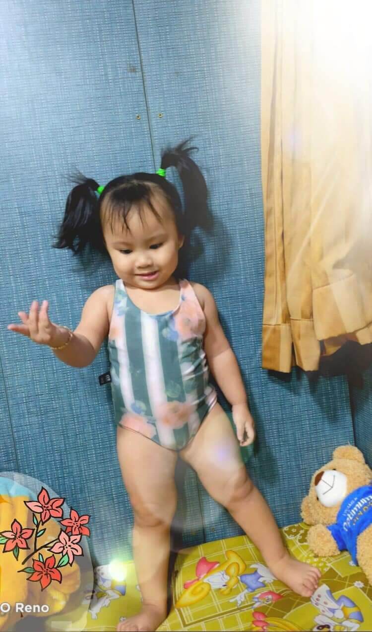 Bikini hoa 1 mảnh cho bé gái
