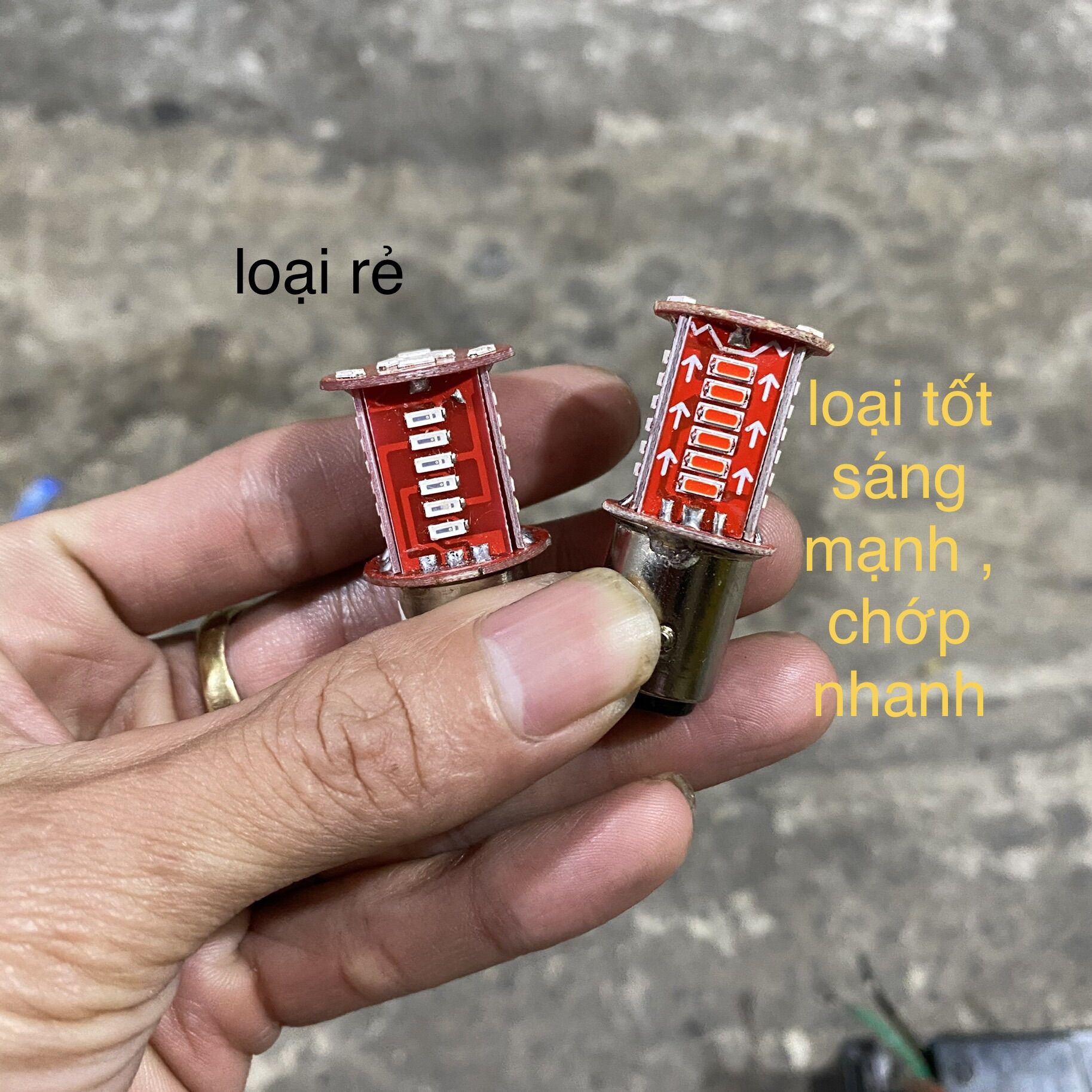 Đèn led lái hậu loại tốt chạy audi và chớp F1 sáng mạnh