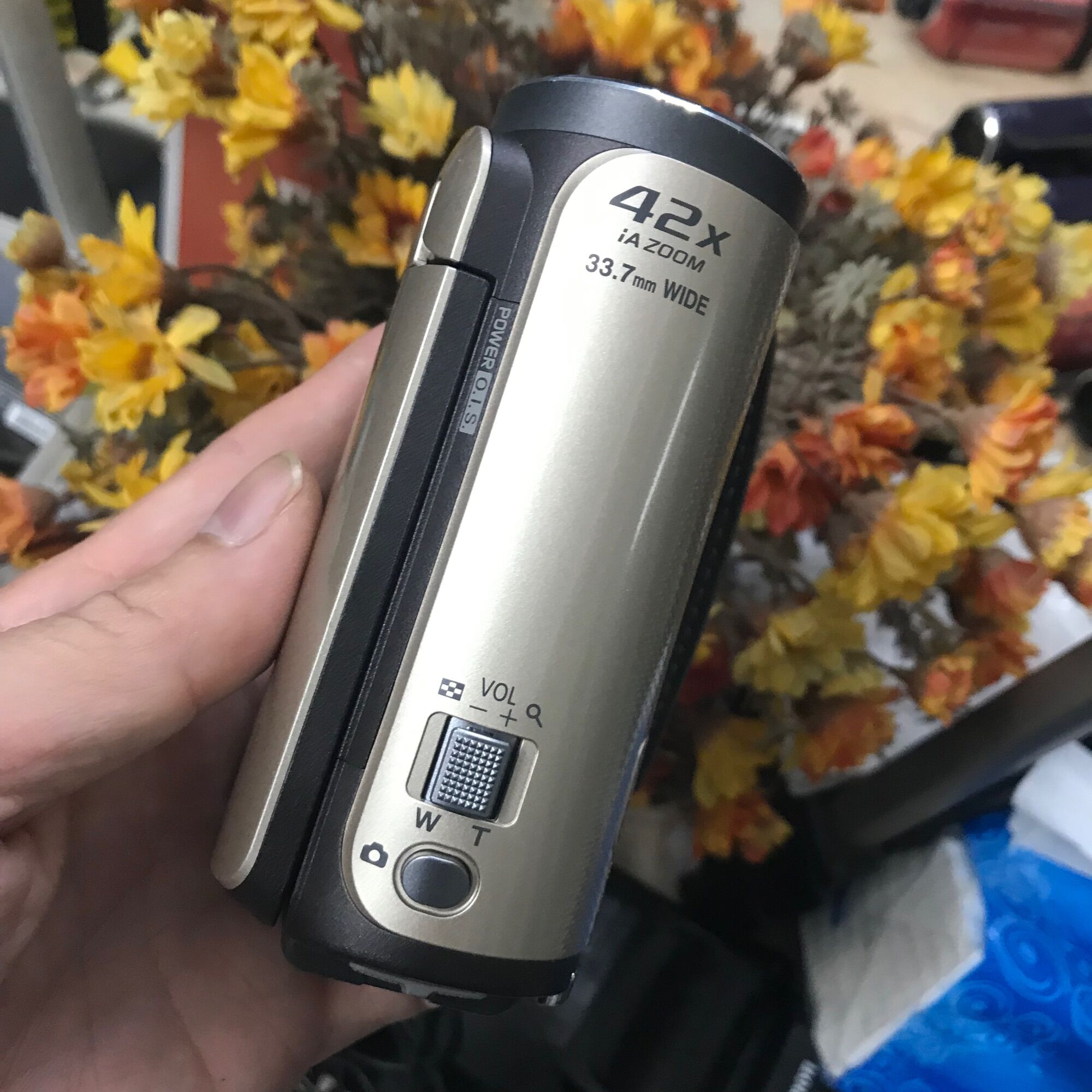 Panasonic HC-TM45 zoom 42x