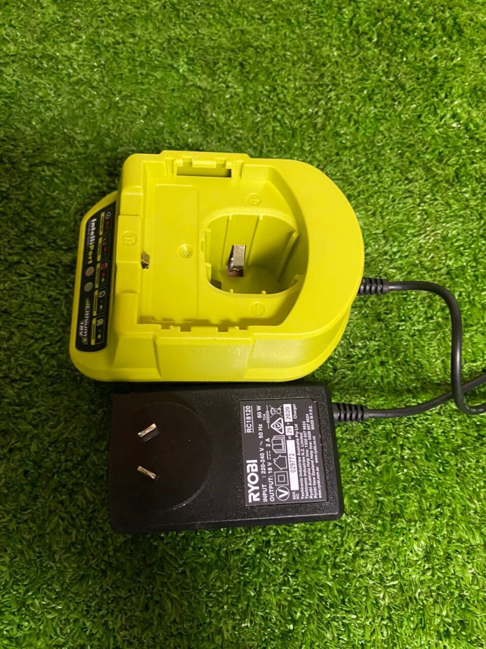[HCM]Sac ryobi 18v