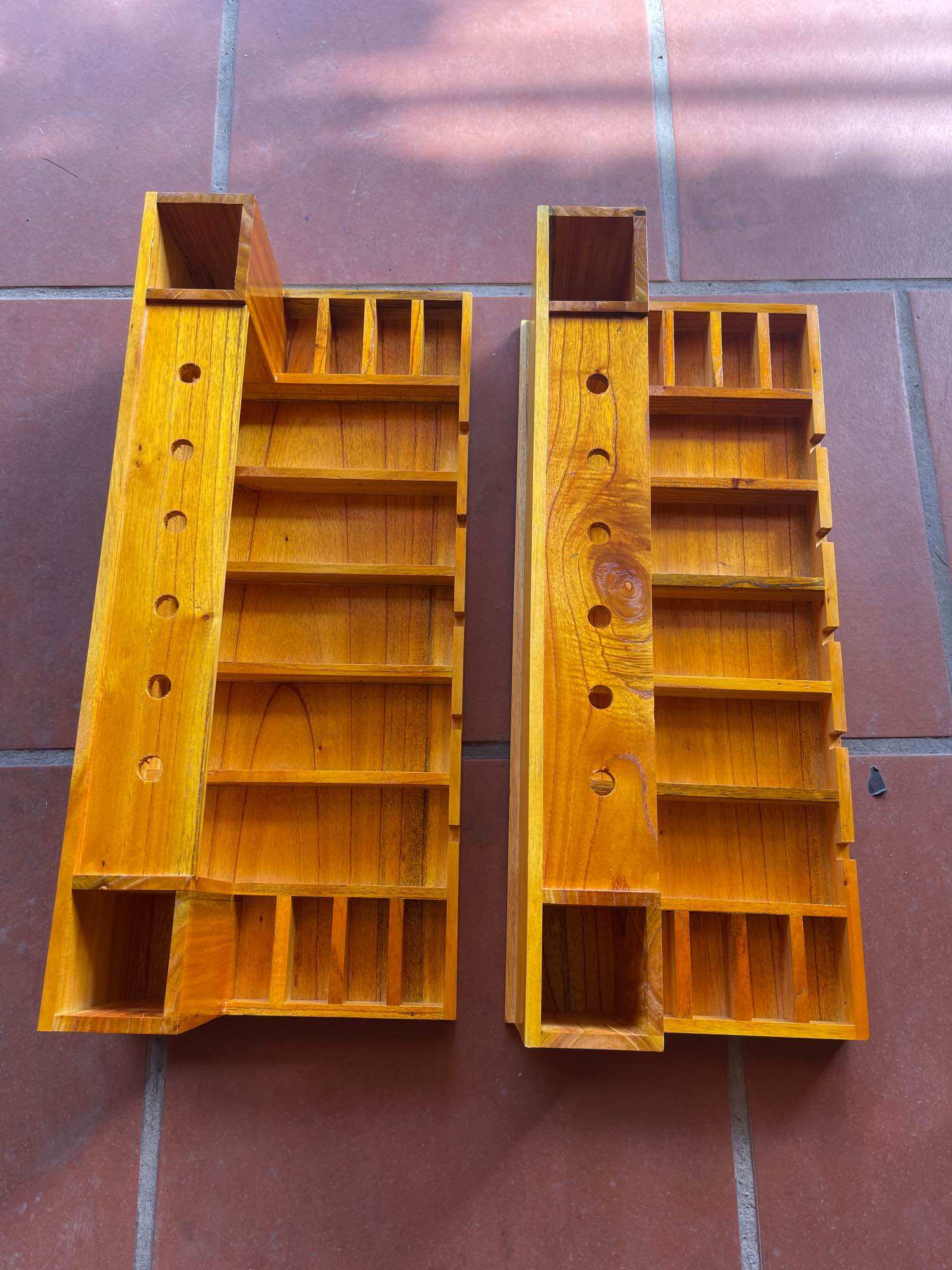 Khay đựng tông đơ 2 ống gỗ thông
