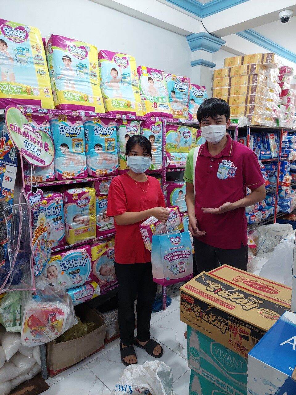 Tã/Bỉm Bobby Dán super Jumbo M76 mới