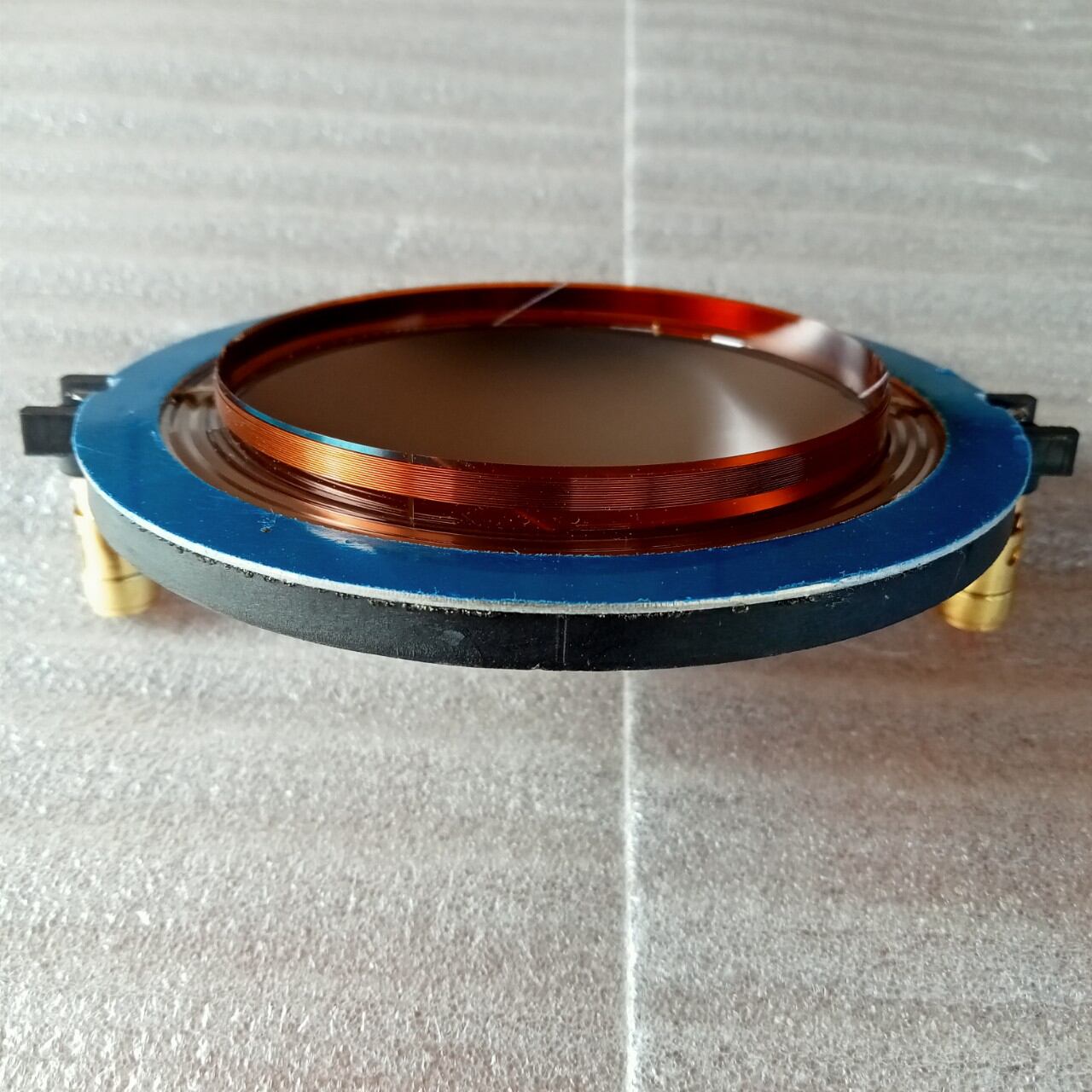 Coil treble 750 RCF 72.2mm dây đồng tròn