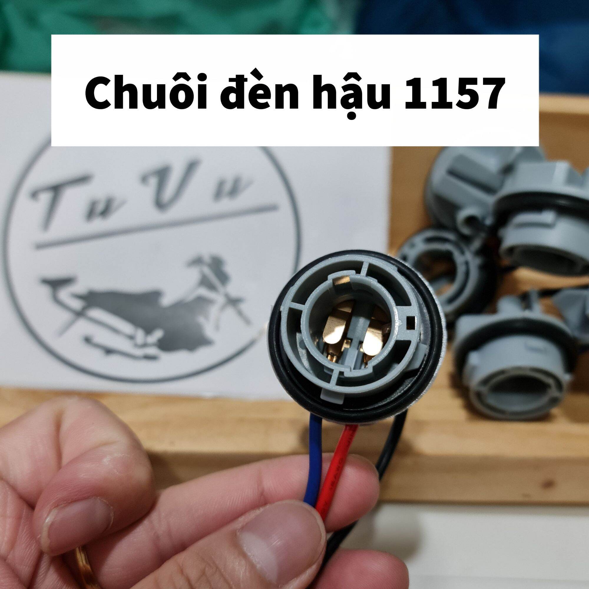 Chuôi đèn hậu 1157 xe máy và xe oto