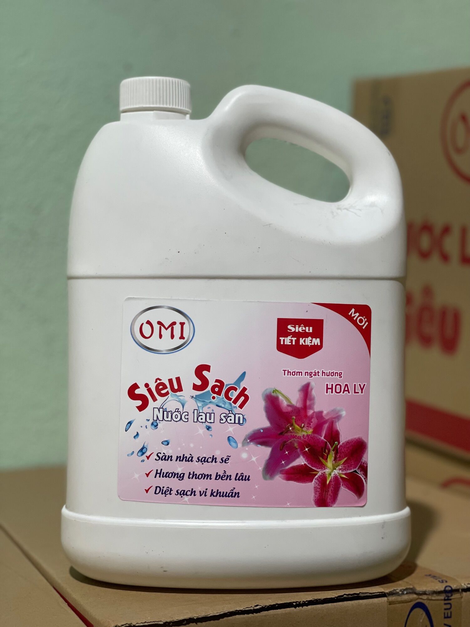 Nước lau sàn siêu sạch 3,6kg thùng 4 can