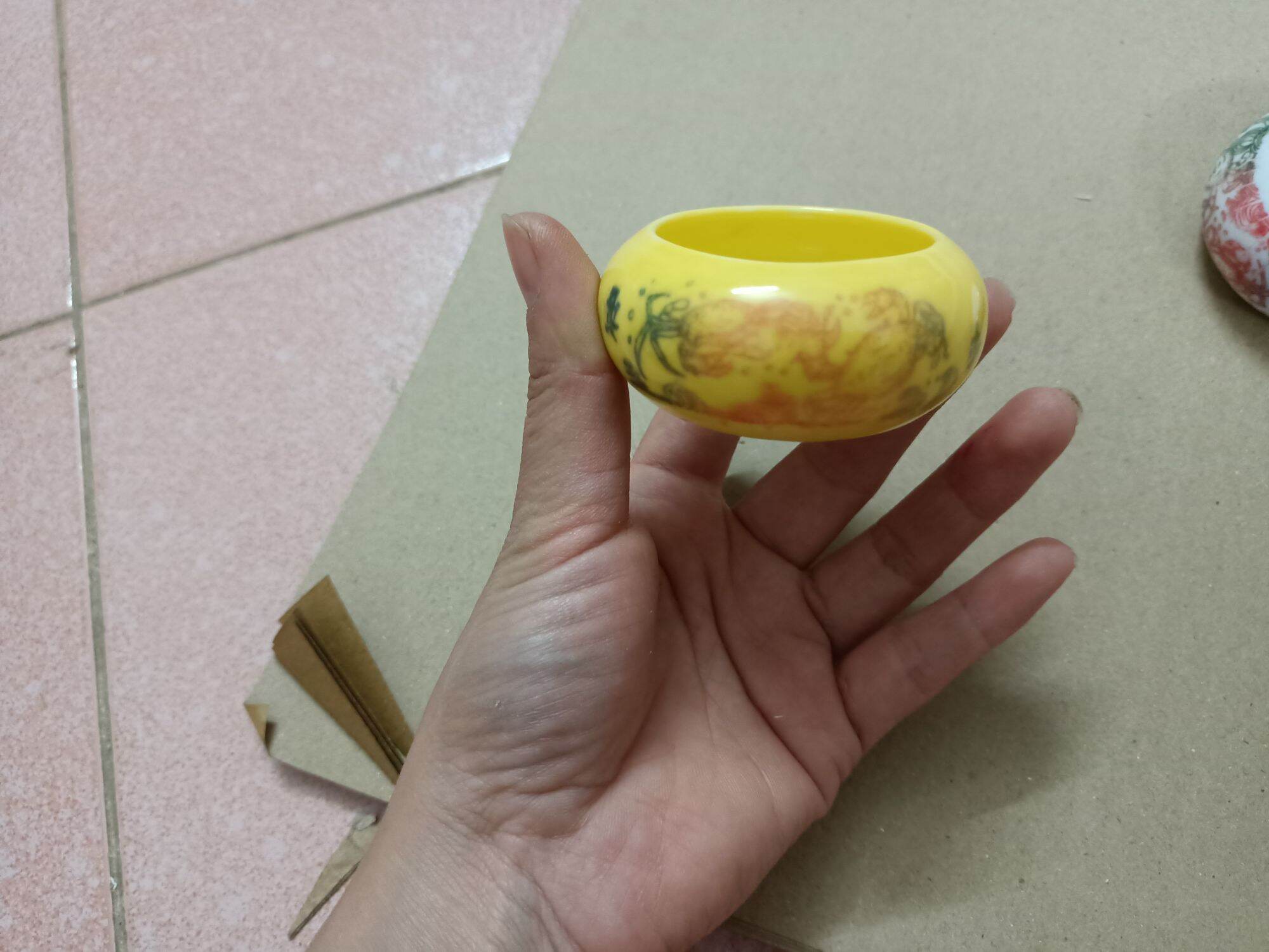 cóng sứ đựng sâu cho chim