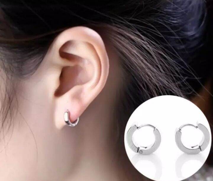 Bông tai khoen bấm tròn. inox sáng bóng. bông khoen nam nữ đều ok