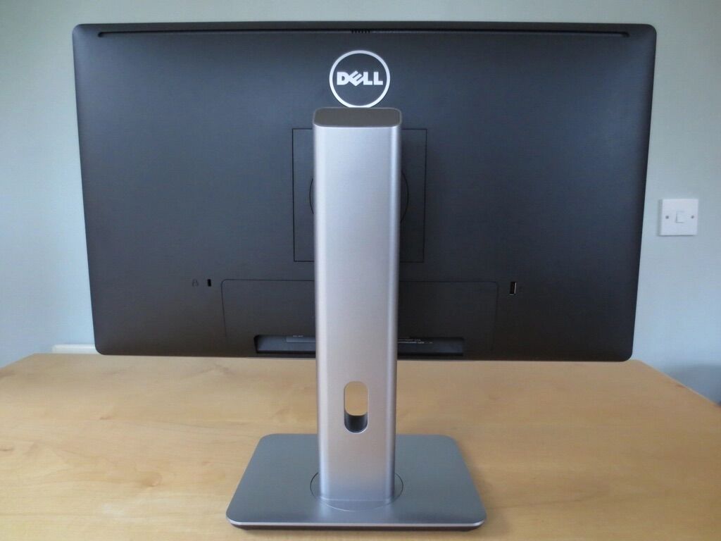 Màn hình LED Dell PRO P2414h Full HD IPS moi 99%