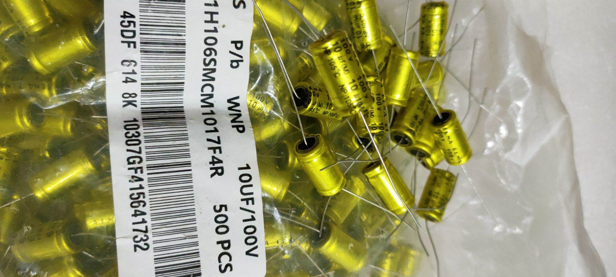 10 tụ loa 2 đầu 10uf 100v màu vàng