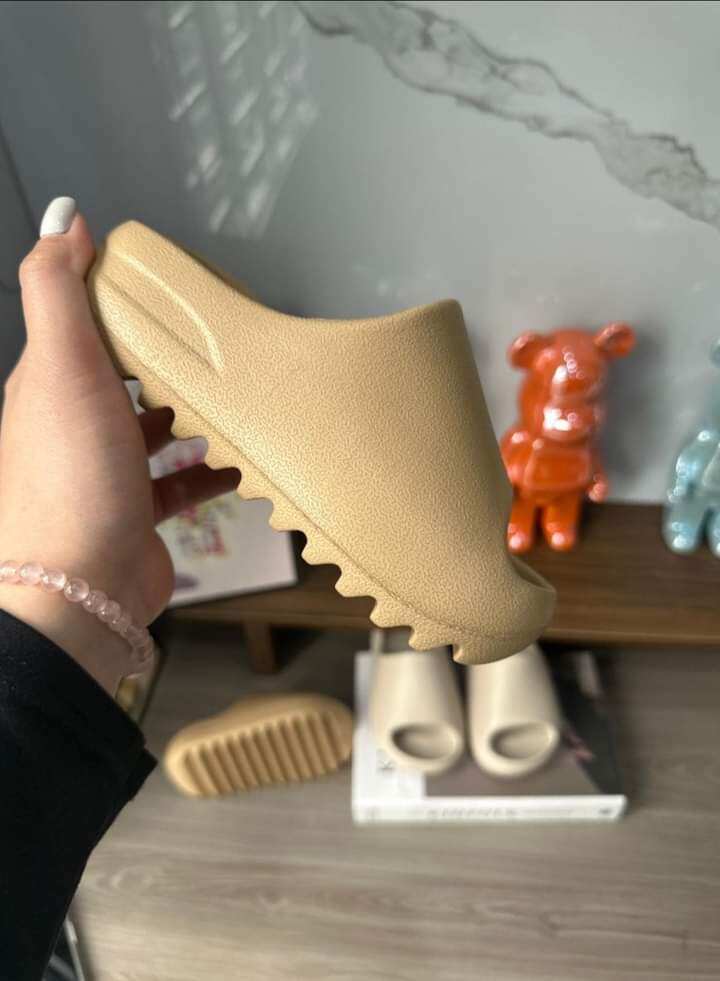 Dép bánh mỳ đế cao siêu nhẹ